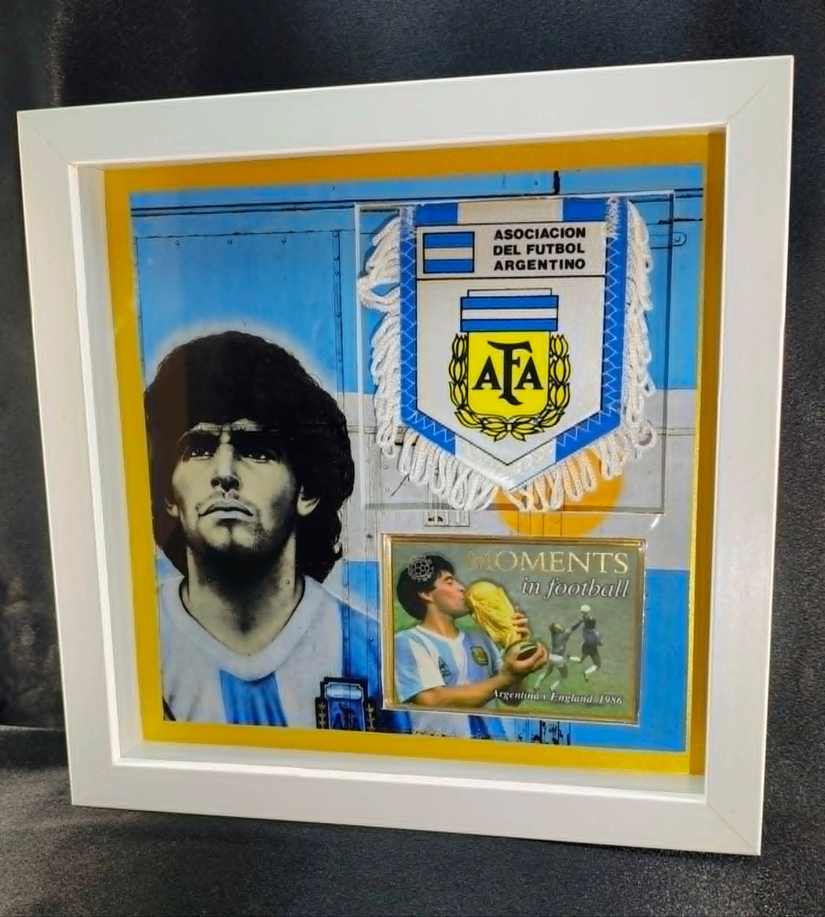 Diego Maradona – Argentina 1986 | Eksklusiv 30 × 30 cm samlerkort-ramme